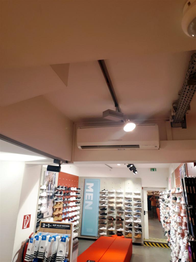 LED-Beleuchtung Ladengeschäft Umrüstung auf LED-Schienen-Spot